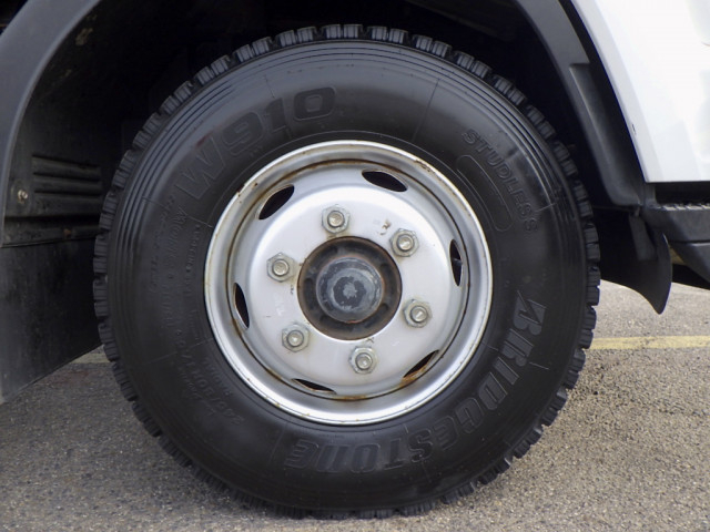 いすゞ フォワード 中型 平ボディ（クレーン付） 2RG-FRR90S2(100831) 30枚目