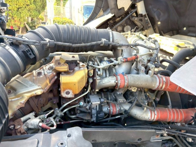 日野 プロフィア 大型 ウィング 2DG-FW1AHG(100835) 22枚目