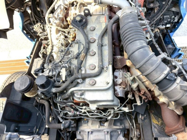 日野 プロフィア 大型 ウィング 2DG-FW1AHG(100835) 23枚目