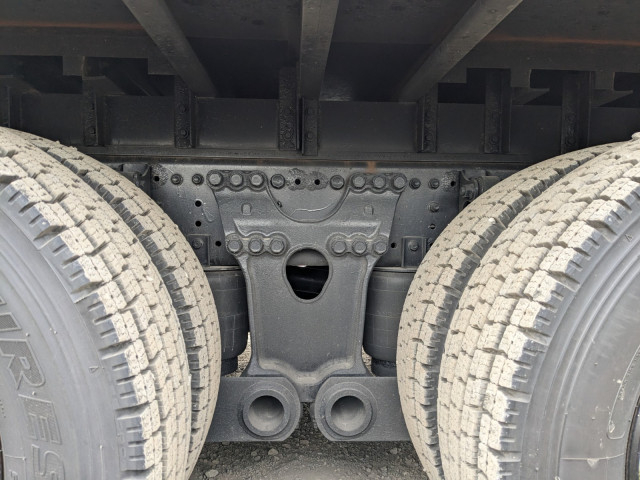 日野 プロフィア 大型 冷蔵冷凍バン 2DG-FW1AHG(100836) 25枚目