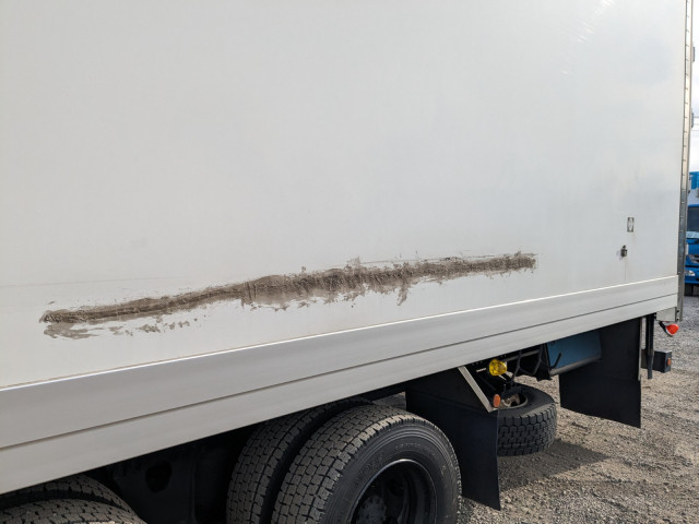 日野 プロフィア 大型 冷蔵冷凍バン 2DG-FW1AHG(100836) 29枚目