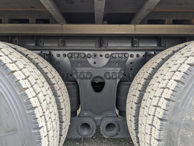 日野 プロフィア 大型 冷蔵冷凍バン 2DG-FW1AHG(100836) 34枚目