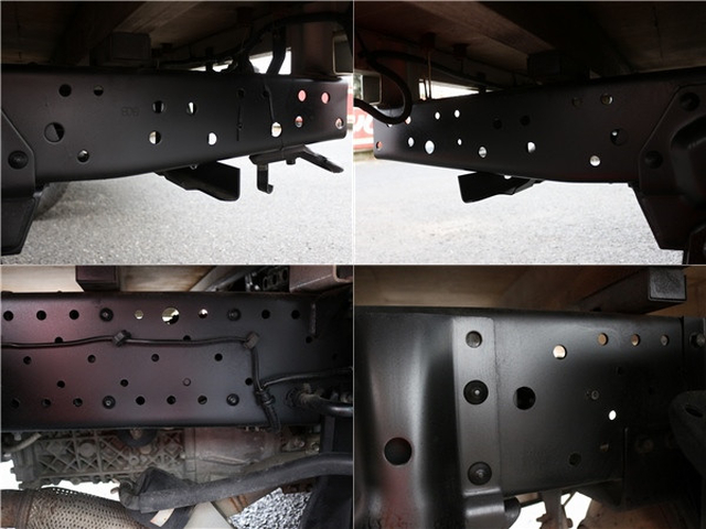 いすゞ エルフ 小型 平ボディ TRG-NJR85A(100839) 13枚目