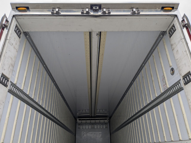 日野 プロフィア 大型 冷蔵冷凍バン 2DG-FW1AHG(100844) 20枚目