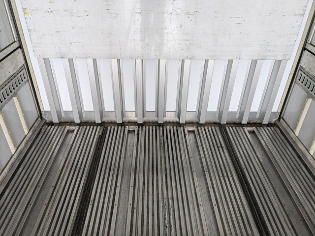 日野 プロフィア 大型 冷蔵冷凍バン 2DG-FW1AHG(100844) 23枚目