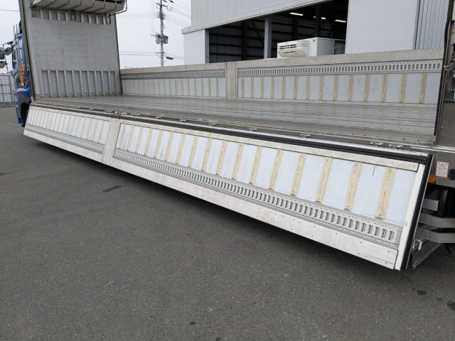 日野 プロフィア 大型 冷蔵冷凍バン 2DG-FW1AHG(100844) 29枚目