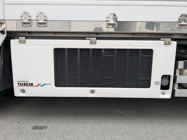 日野 プロフィア 大型 冷蔵冷凍バン 2DG-FW1AHG(100844) 34枚目