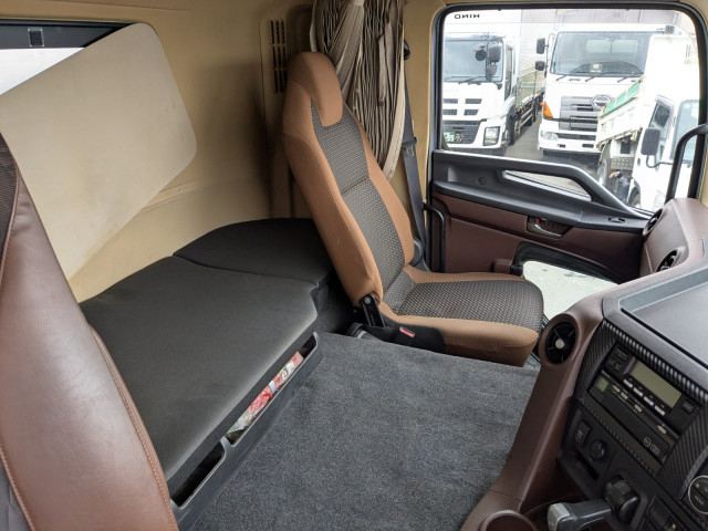 日野 プロフィア 大型 冷蔵冷凍バン 2DG-FW1AHG(100844) 38枚目