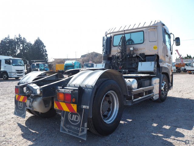 UDトラックス（日産） クオン 大型 トラクタ QPG-GK5XAD(100846) 5枚目