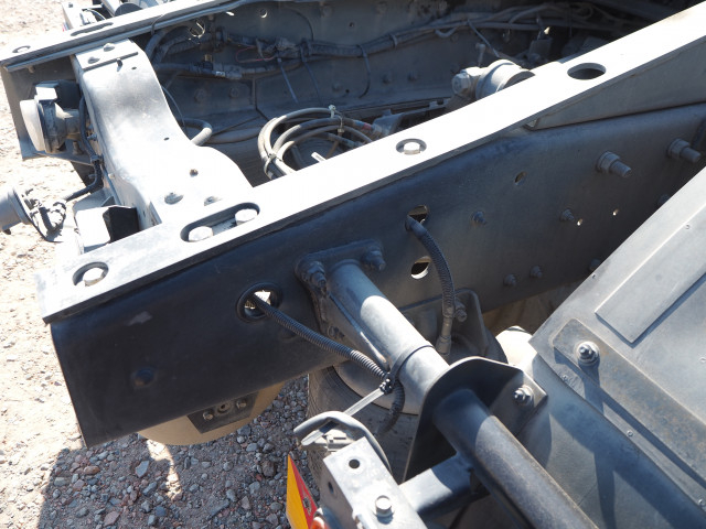 UDトラックス（日産） クオン 大型 トラクタ QPG-GK5XAD(100846) 20枚目