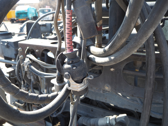 UDトラックス（日産） クオン 大型 トラクタ QPG-GK5XAD(100846) 36枚目