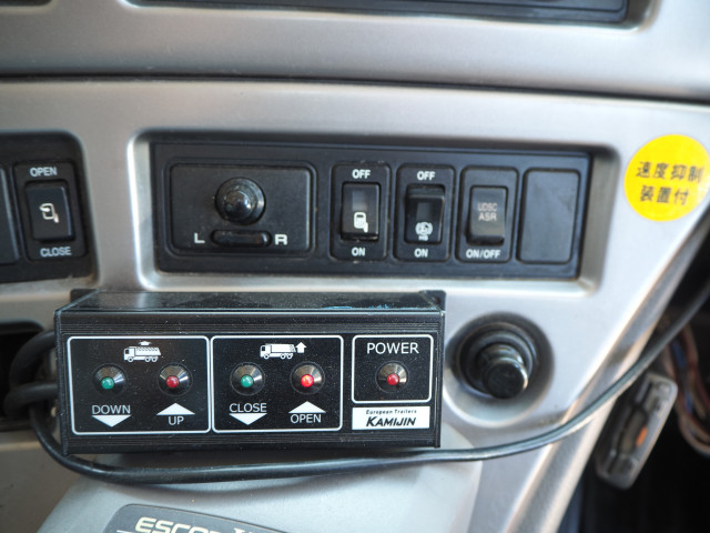 UDトラックス（日産） クオン 大型 トラクタ QPG-GK5XAD(100846) 46枚目