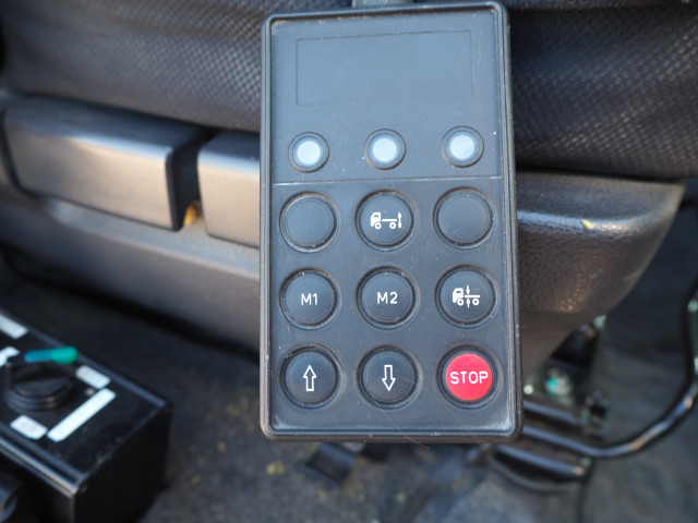 UDトラックス（日産） クオン 大型 トラクタ QPG-GK5XAD(100846) 50枚目