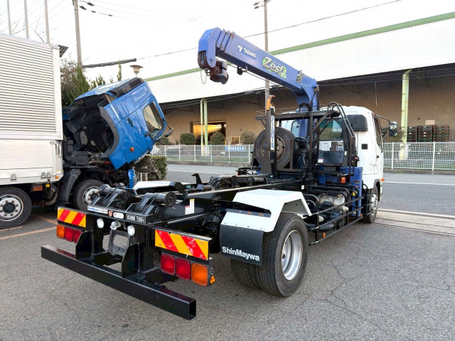 三菱ふそう ファイター 増トン コンテナ専用車 QKG-FK62FZ(100849) 3枚目