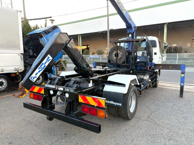 三菱ふそう ファイター 増トン コンテナ専用車 QKG-FK62FZ(100849) 7枚目