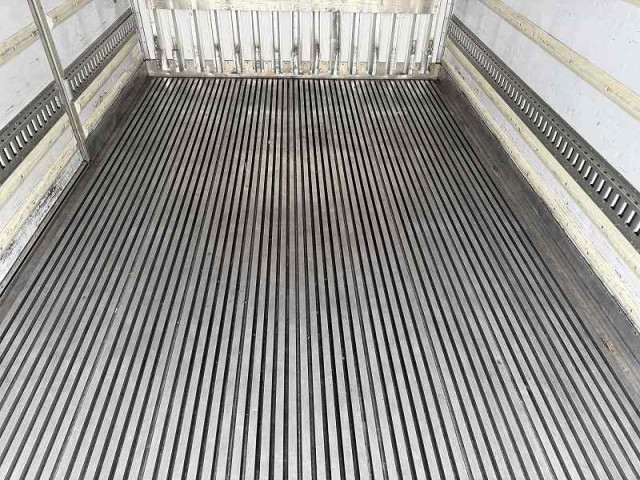 日野 レンジャー 小型 冷蔵冷凍バン TKG-FD7JLAG(100852) 13枚目