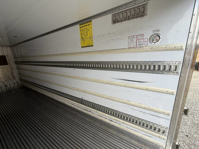 日野 レンジャー 小型 冷蔵冷凍バン TKG-FD7JLAG(100852) 16枚目