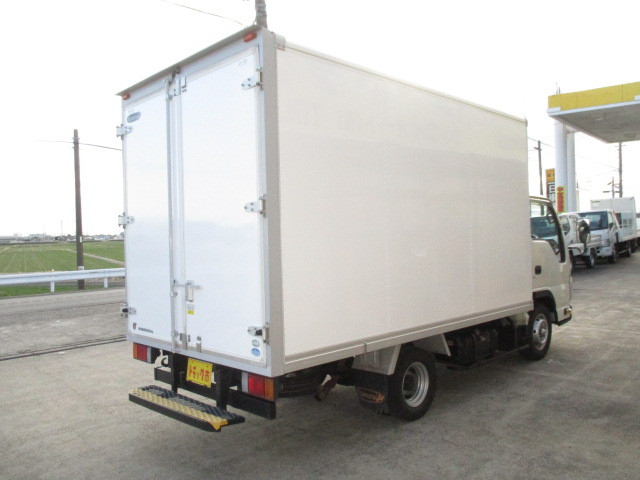 いすゞ エルフ 小型 バン TPG-NHR85AN(100853) 2枚目