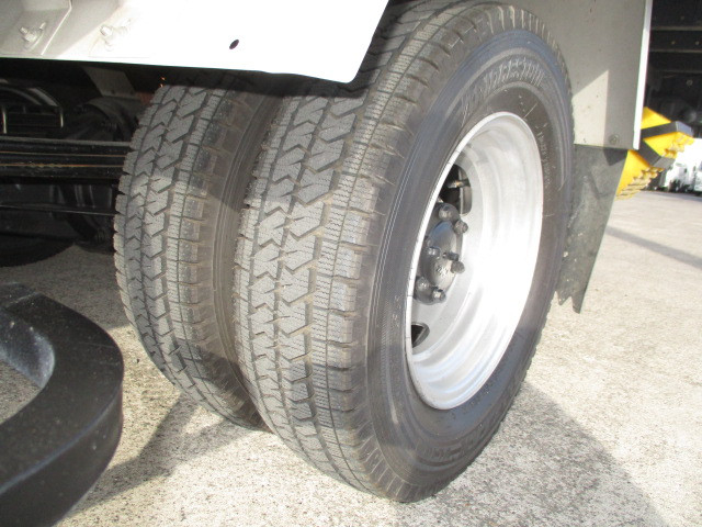 いすゞ エルフ 小型 バン TPG-NHR85AN(100853) 20枚目