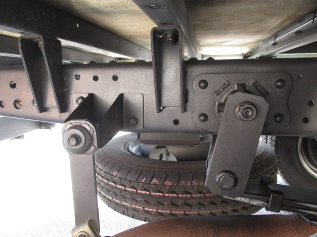 いすゞ エルフ 小型 バン TPG-NHR85AN(100853) 24枚目