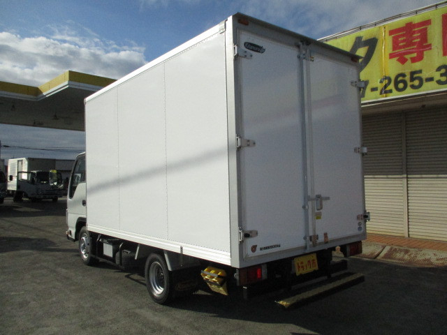 いすゞ エルフ 小型 バン TPG-NHR85AN(100853) 33枚目