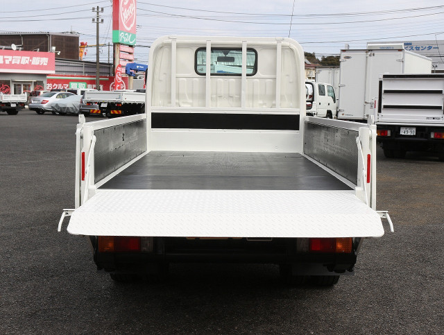 日野 デュトロ 小型 平ボディ TKG-XZU605M(100854) 9枚目