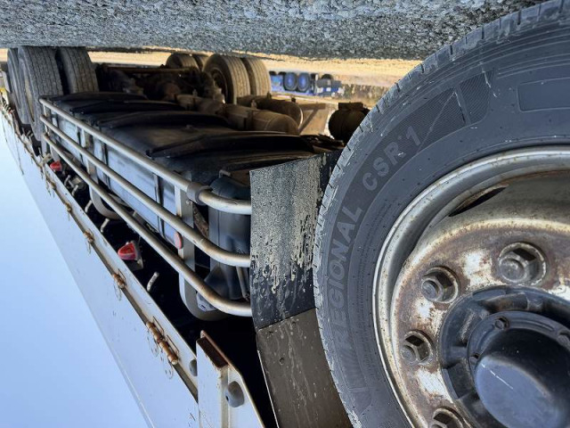 いすゞ ギガ 大型 平ボディ QKG-CYJ77B(100855) 38枚目