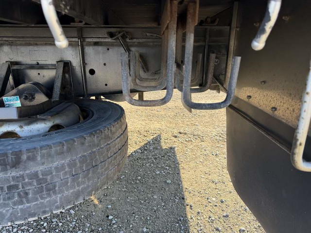 いすゞ ギガ 大型 平ボディ QKG-CYJ77B(100855) 48枚目