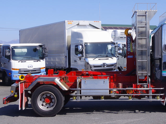 日野 レンジャー 増トン コンテナ専用車 QKG-FE7JGAA(100856) 18枚目