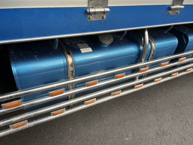 日野 プロフィア 大型 平ボディ QPG-FW1EXEG(100857) 20枚目