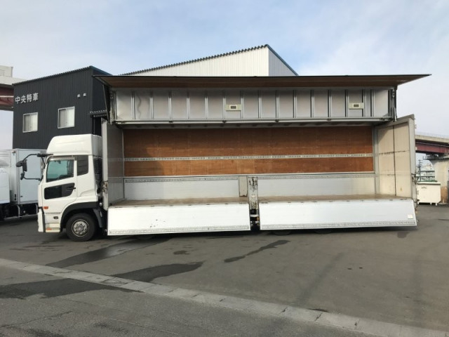 Nissan UD quon Large Wing body QPG-CG5ZA(100860) 5枚目