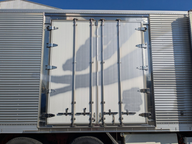 日野 プロフィア 大型 冷蔵冷凍バン QPG-FR1EXEG(100859) 14枚目