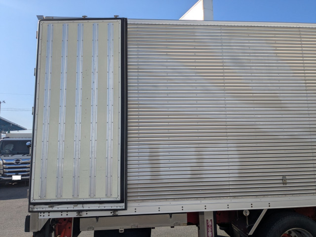 日野 プロフィア 大型 冷蔵冷凍バン QPG-FR1EXEG(100859) 18枚目