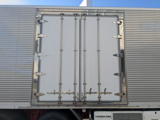 日野 プロフィア 大型 冷蔵冷凍バン QPG-FR1EXEG(100859) 21枚目