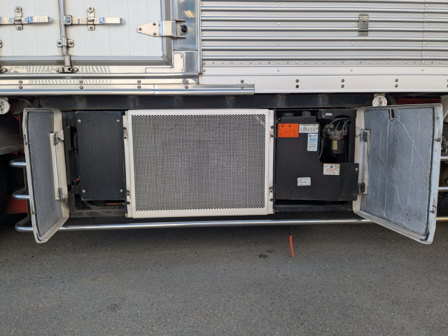 日野 プロフィア 大型 冷蔵冷凍バン QPG-FR1EXEG(100859) 35枚目
