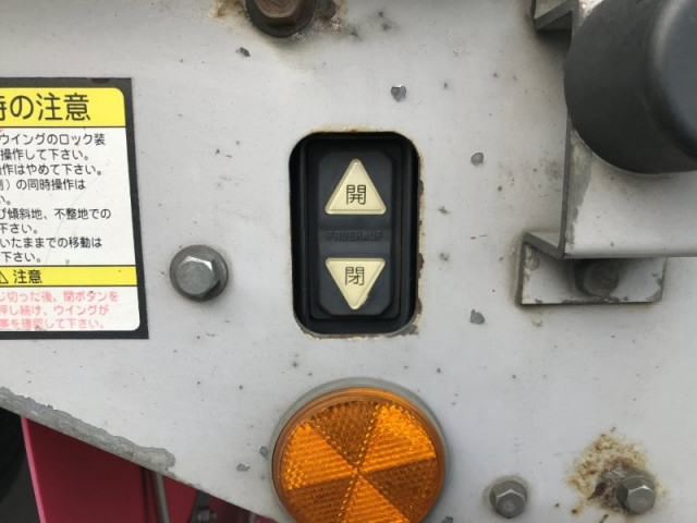 Nissan UD quon Large Wing body QPG-CG5ZA(100860) 35枚目