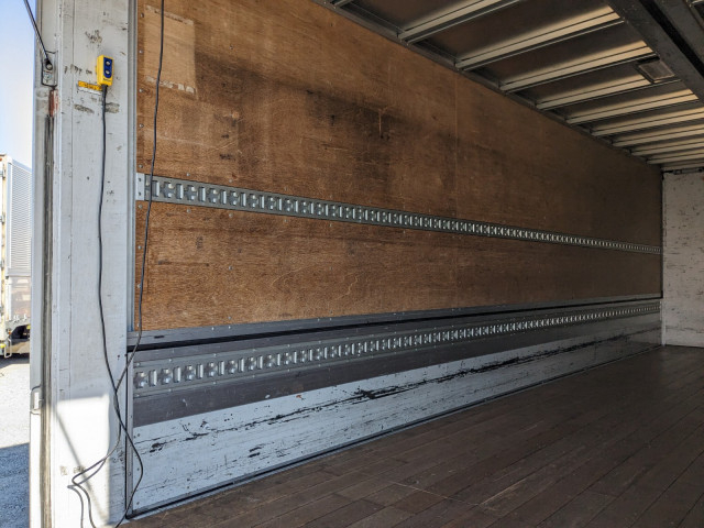 いすゞ フォワード 中型 ウィング TKG-FRR90T2(100865) 20枚目