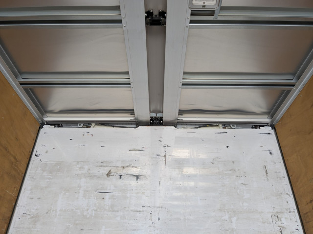 日野 プロフィア 大型 ウィング QPG-FW1EXEG(100867) 24枚目