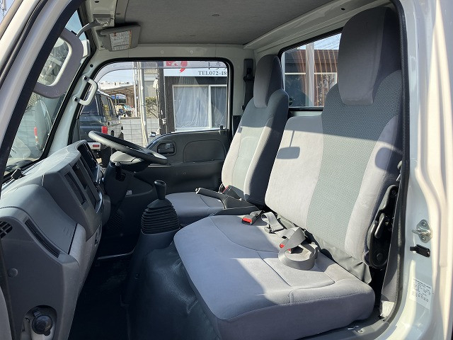 いすゞ エルフ 小型 平ボディ TRG-NHR85A(100870) 32枚目