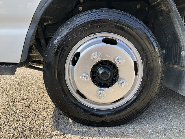 いすゞ エルフ 小型 平ボディ TRG-NHR85A(100870) 34枚目