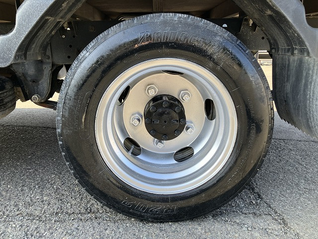 いすゞ エルフ 小型 平ボディ TRG-NHR85A(100870) 40枚目