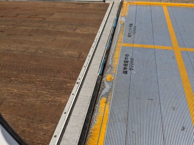 いすゞ フォワード 中型 ウィング TKG-FRR90T2(100874) 10枚目