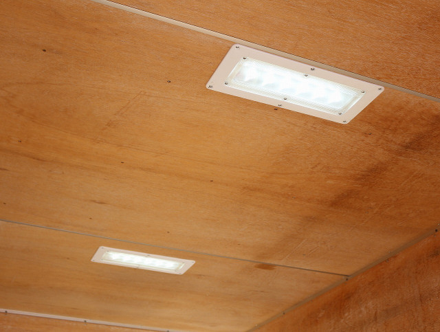 いすゞ エルフ 小型 バン TPG-NHR85AN(100875) 34枚目