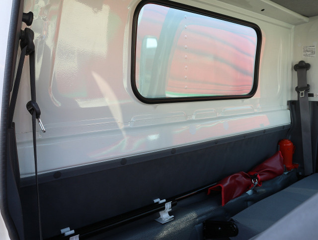 いすゞ エルフ 小型 バン TPG-NHR85AN(100875) 44枚目