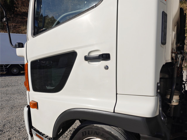 日野 レンジャー 中型 バン TKG-FC9JLAA(100877) 13枚目