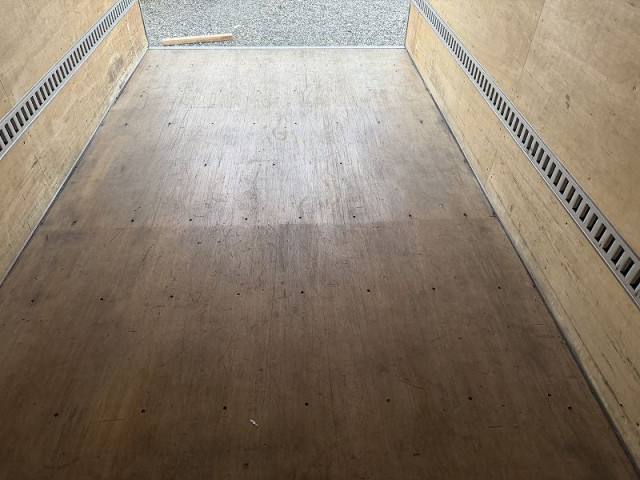 いすゞ エルフ 小型 バン TPG-NPR85AN(100879) 14枚目