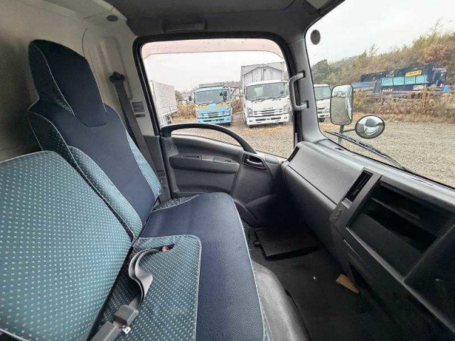 いすゞ エルフ 小型 バン TPG-NPR85AN(100879) 25枚目