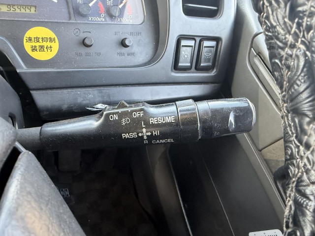 いすゞ ギガ 大型 平ボディ QKG-CYJ77A(100884) 18枚目