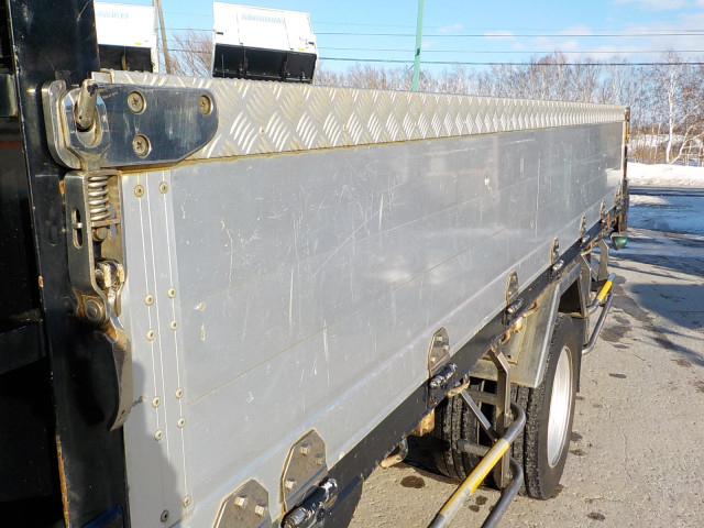 三菱ふそう キャンター 小型 平ボディ（クレーン付） TKG-FEA50(100885) 10枚目