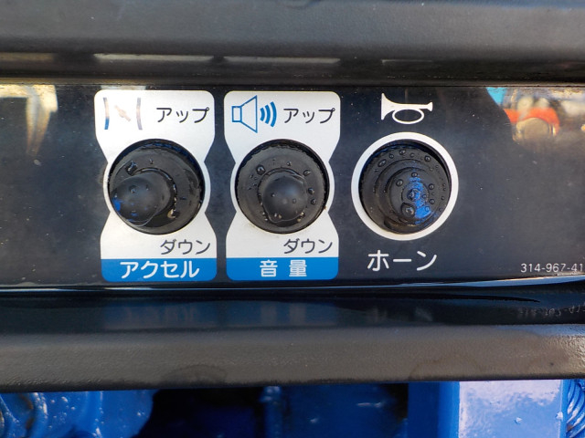 三菱ふそう キャンター 小型 平ボディ（クレーン付） TKG-FEA50(100885) 16枚目